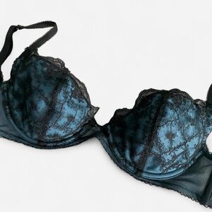 🎀 VINTAGE VS lightly lined bra